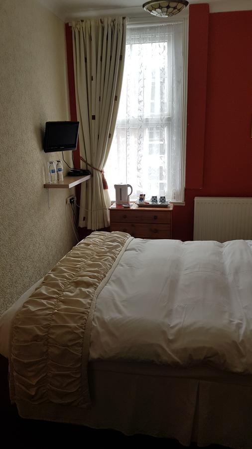 Cromer House Panzió Kültér fotó